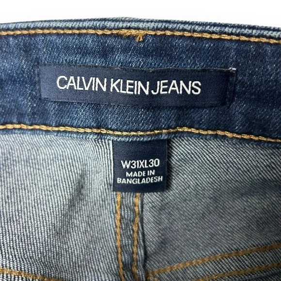 Calvin Klein Jeans Mid Rise Skinny Blue Jean - Picture 8 of 10